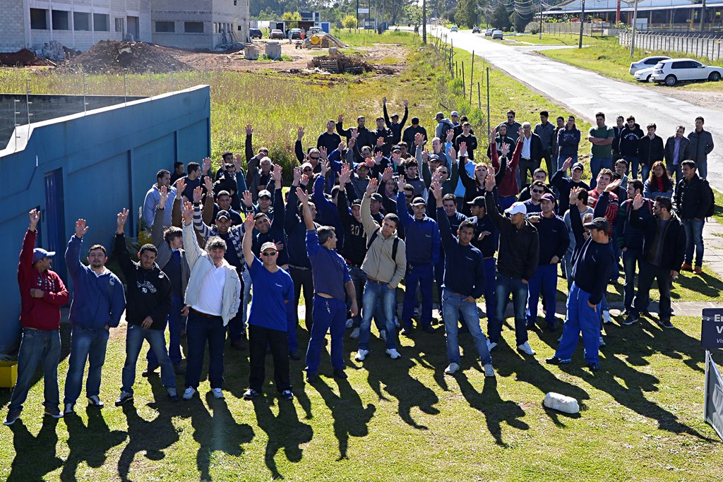 Sem avanço nas negociações greve é deflagrada na Haarslev
